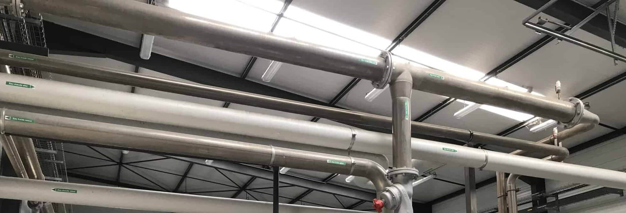 Réseau de tuyauterie industrielle en acier inoxydable